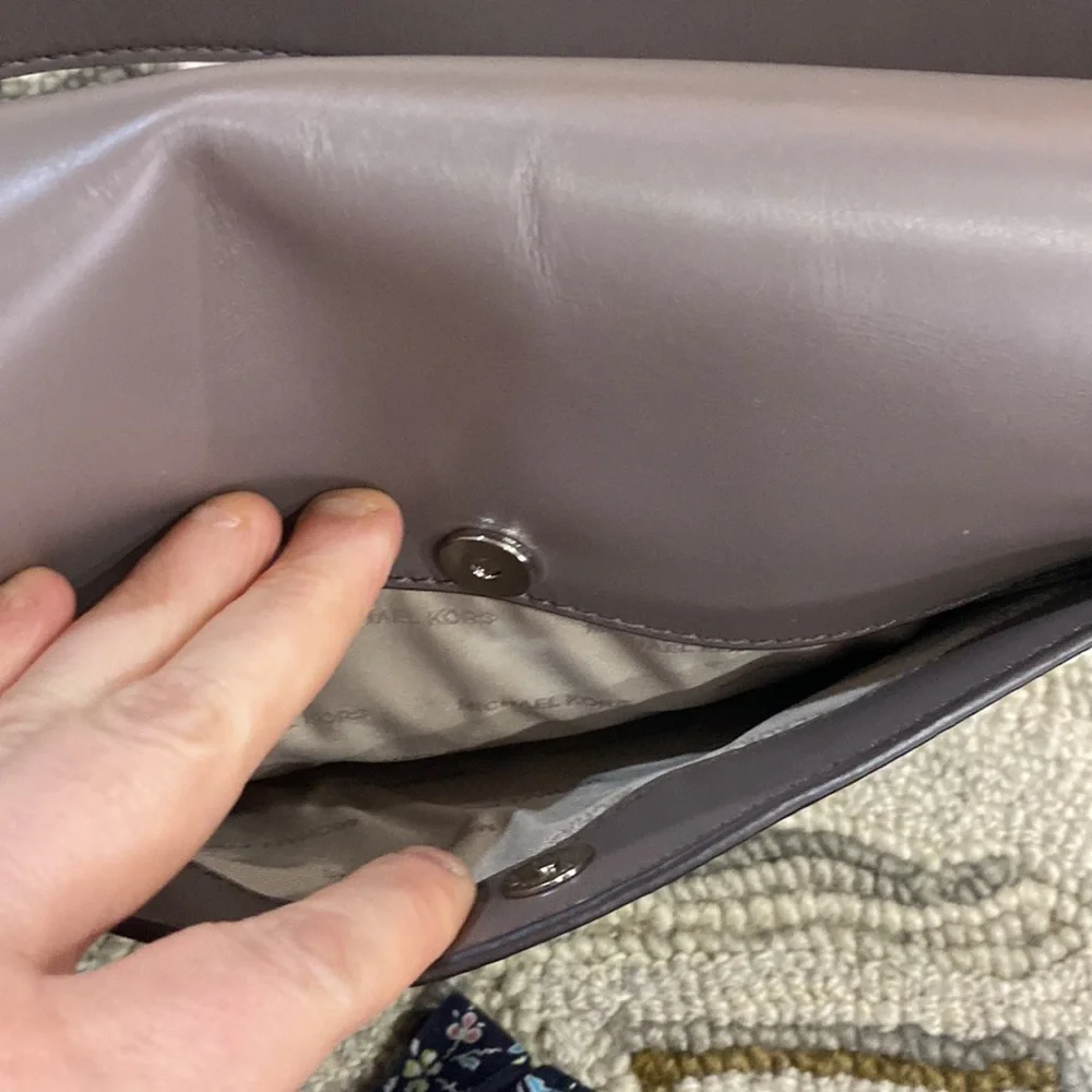 💕 Michael Kors dark gray leather satchel with matching wallet set gorgeous 💕